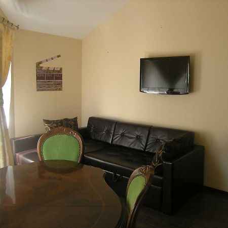 Art Villa On Sumskaya Street Charkov Buitenkant foto
