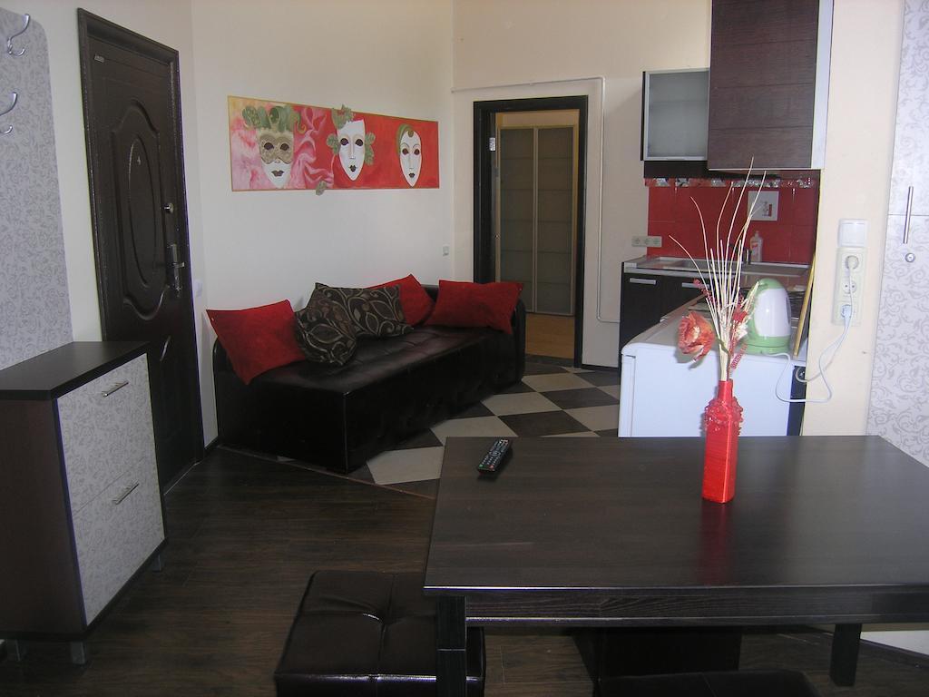 Art Villa On Sumskaya Street Charkov Kamer foto
